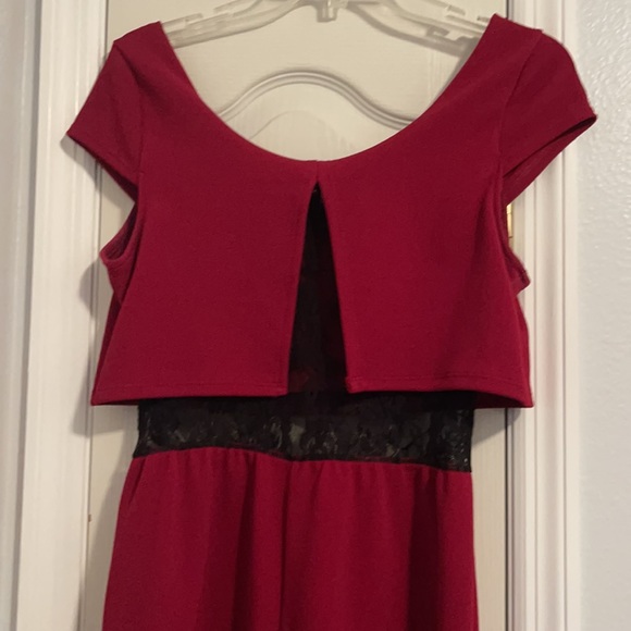 Charlotte Russe red and black lace romper - Picture 4 of 4